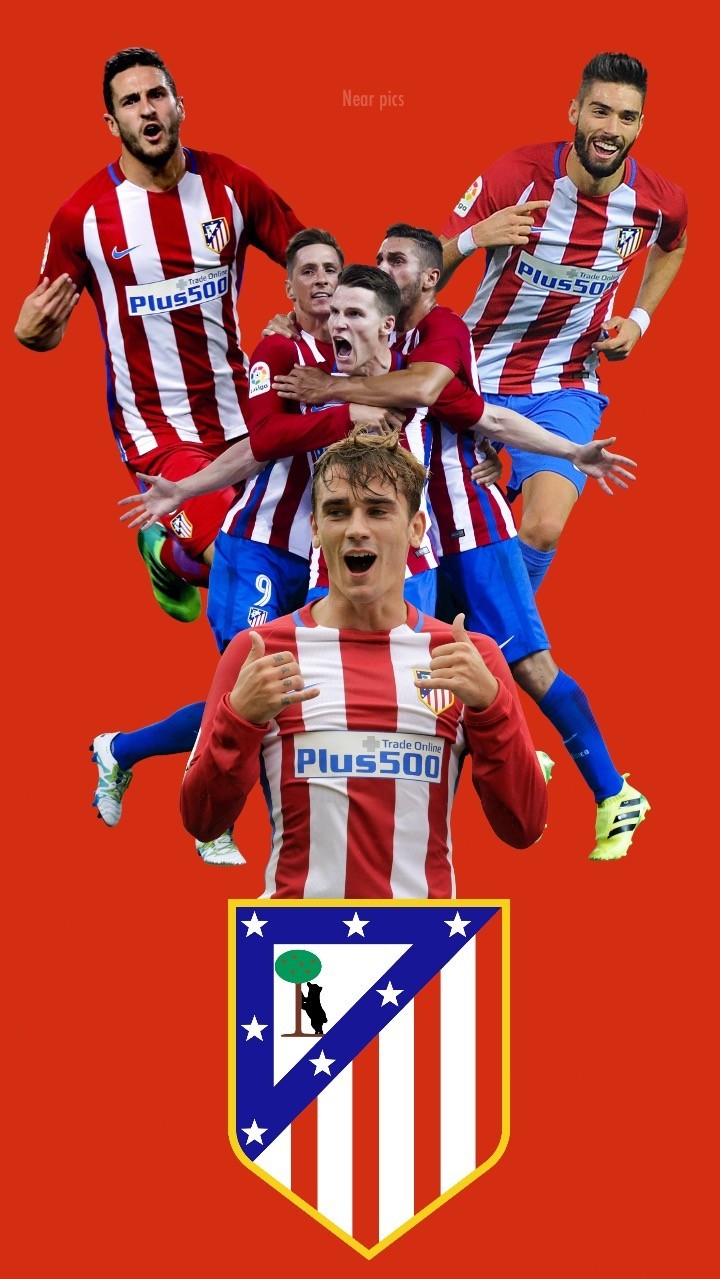 解说米勒参观拳头总部晒照：哎哟,看到两位熟人