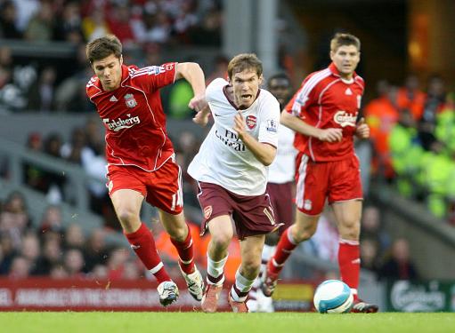 s1mple 效应 — 超过80万观众收看了IEM Dallas 2025的首场比赛