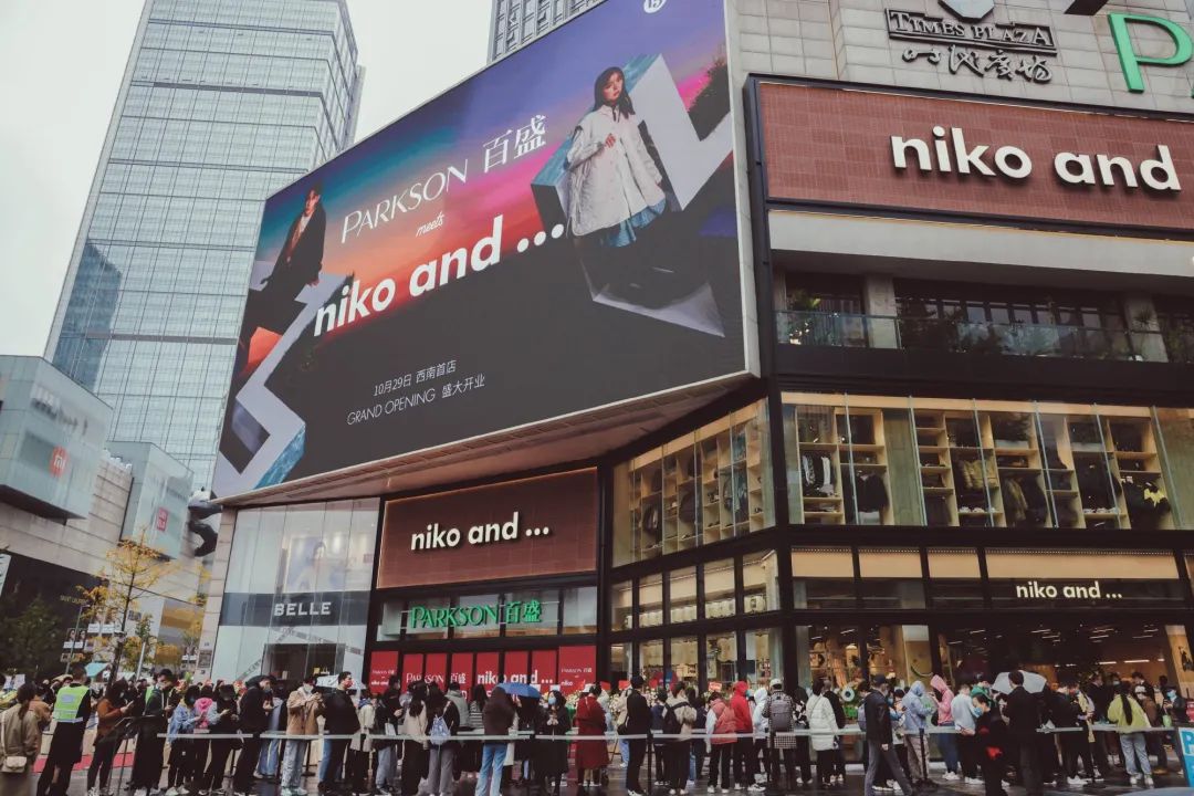 LGD官方公告：中单 haichao ；正式转会至LNG俱乐部，从现在开始