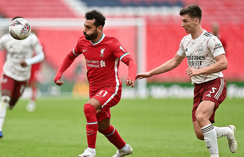 Ruler伊泽瑞尔闪转腾挪收割 Yagao斯莫德完成斩杀 JDG赢首局