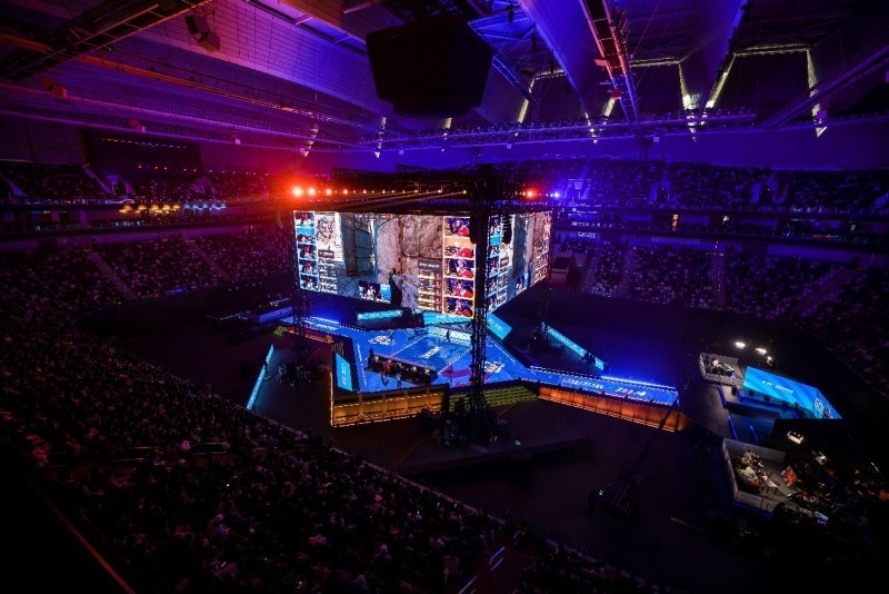 BLGvsWBG首发公布：Wei继续打野首发交手Tarzan，小虎直面左手